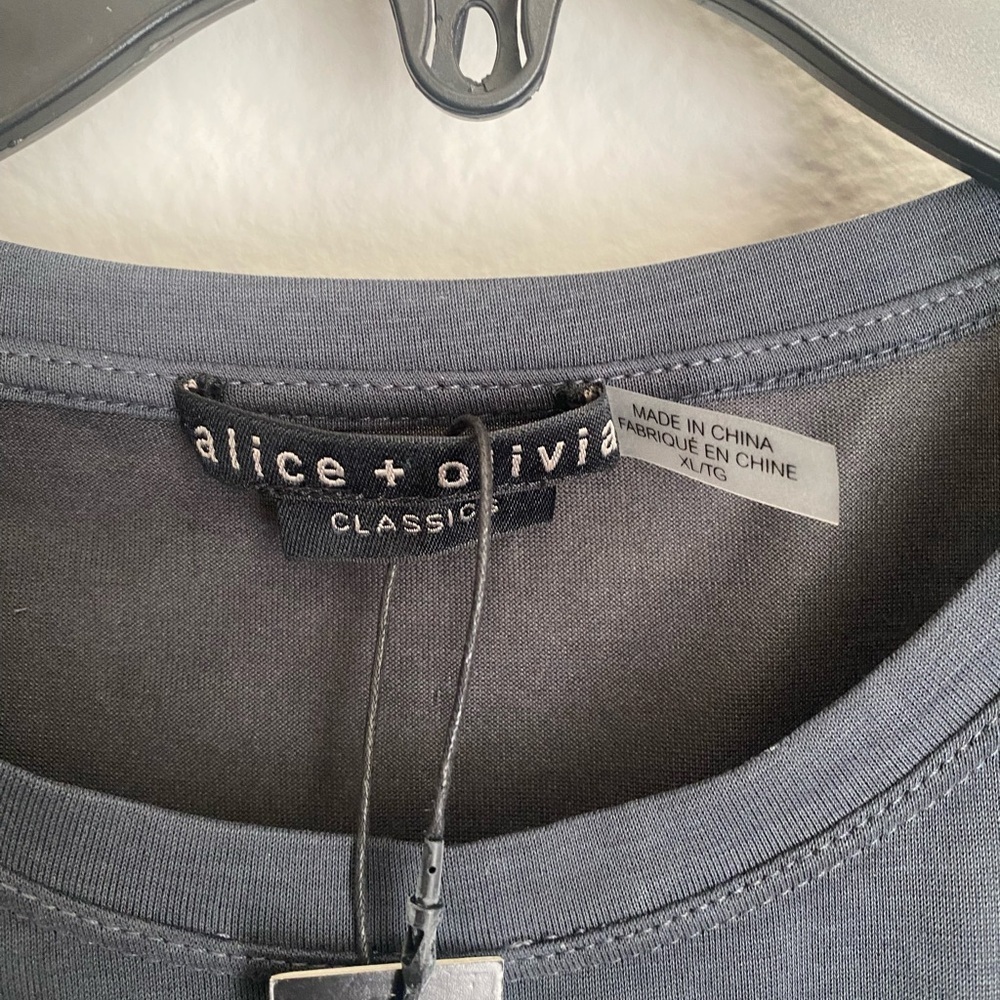 Alice + Olivia Chrissy Ruched Tank - Picture 4 of 8